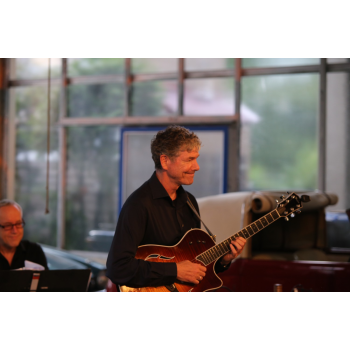 halle 9 christian halle 9 christian