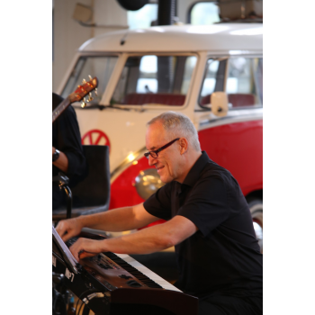 halle 9 klaus halle 9 klaus